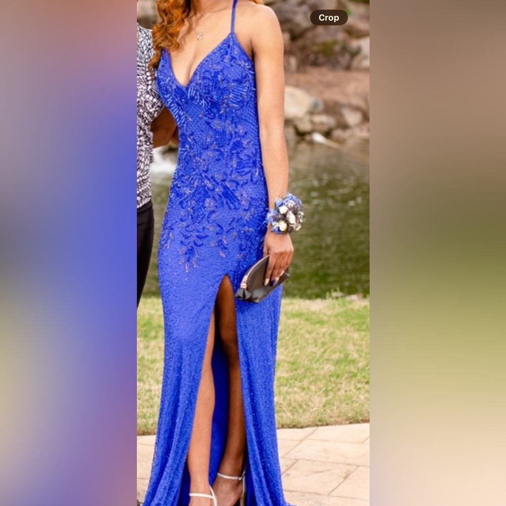 Elegant Blue Lace Sequined Evening Dress